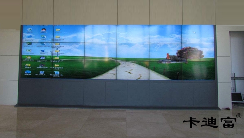 深圳大润发商场46寸液晶拼接屏DIY展示案例