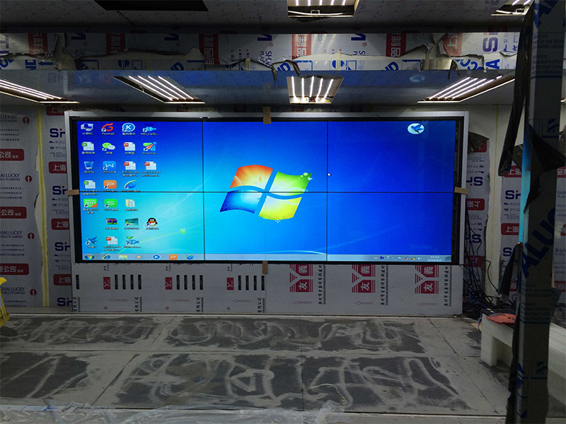 贵州遵义农业银行汇川支行46寸液晶拼接屏监控项目2*3案例