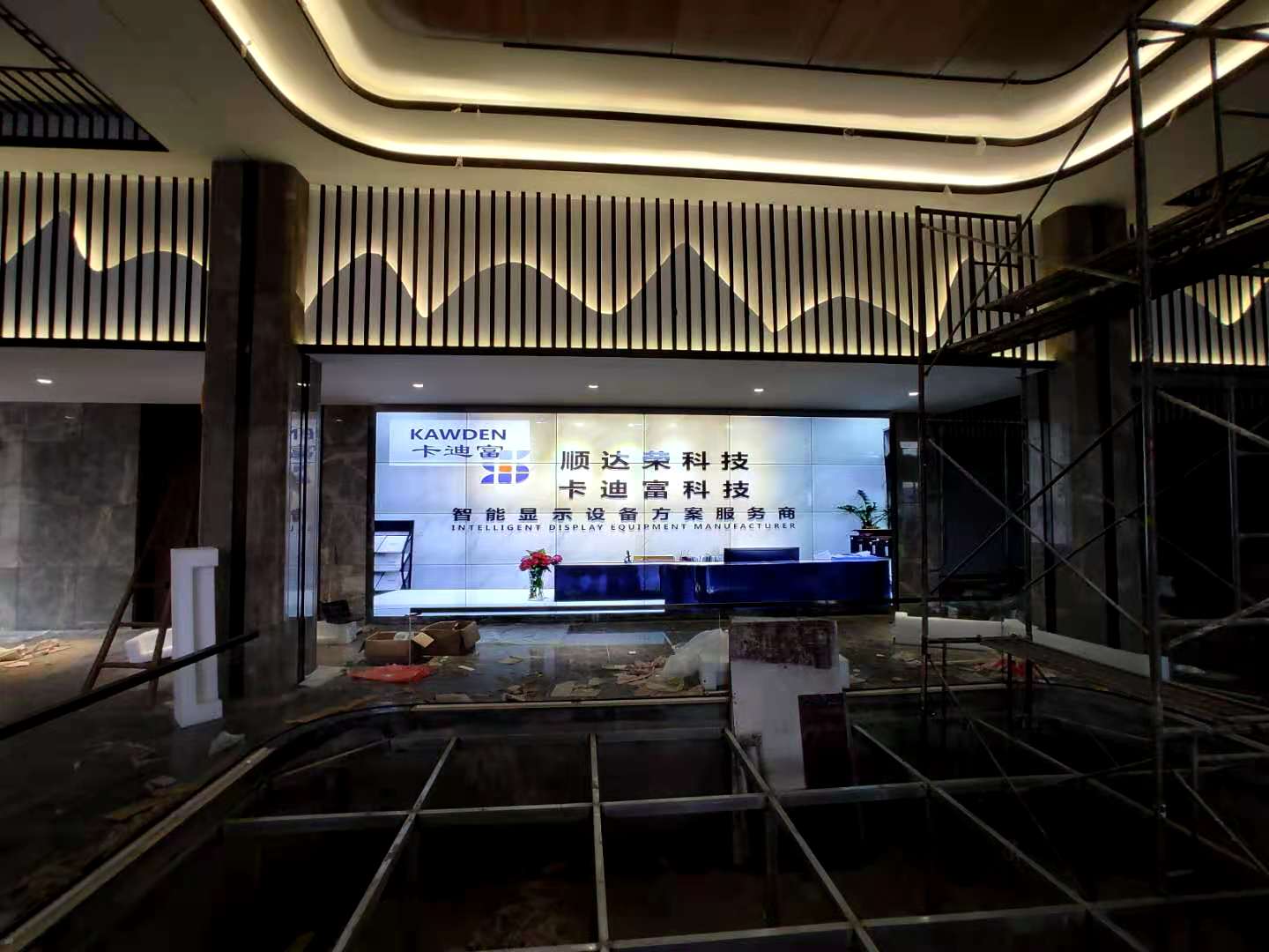 湖南耒阳市某房地产商业液晶拼接屏展示图片8