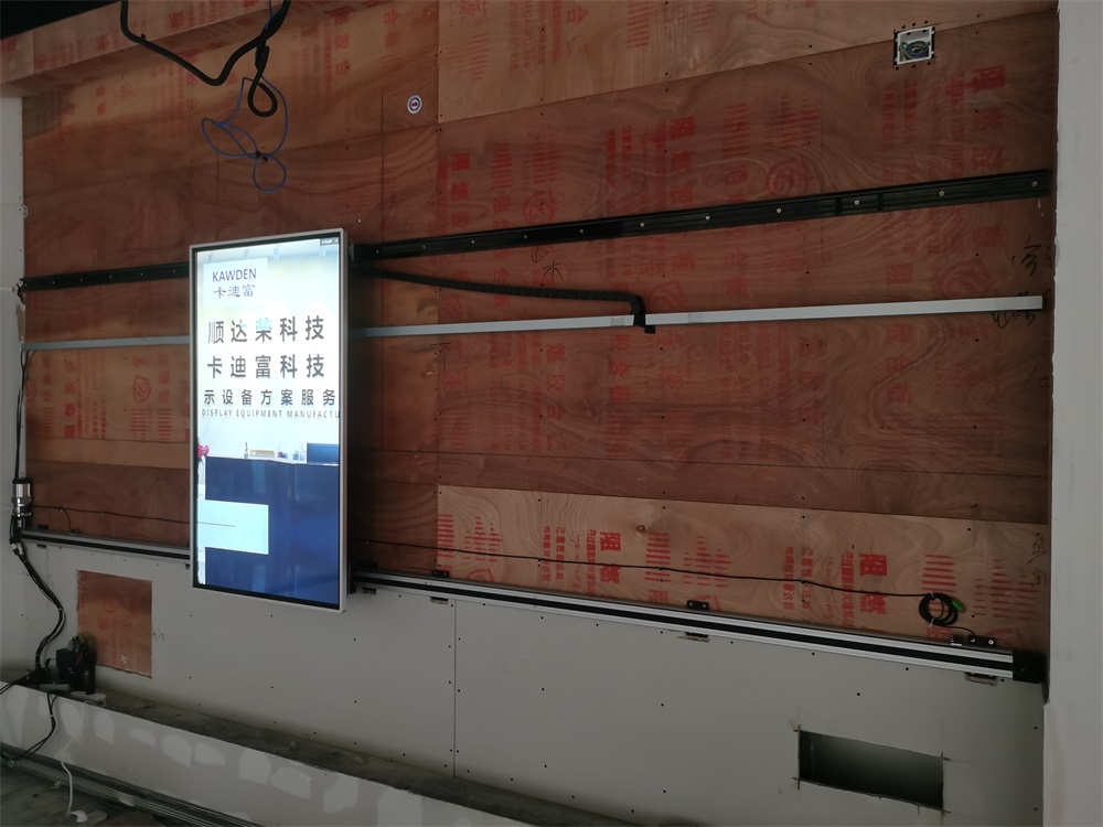 泰州市高港区高港收费站滑轨屏安装完成图片