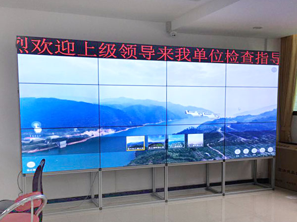 卡迪富之湖南郴州46寸液晶拼接墙气象局液晶拼接单元案例