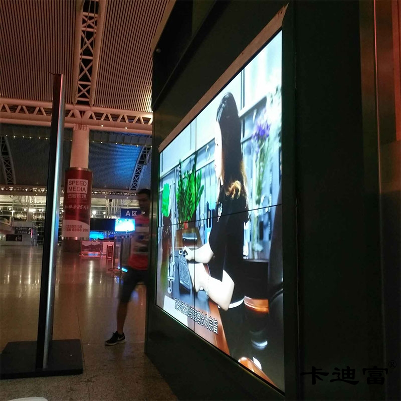 高铁vip候车室液晶拼接屏案例图