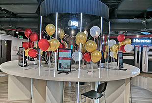 【国美触摸一体机安装项目】_卡迪富触摸一体机厂家案例