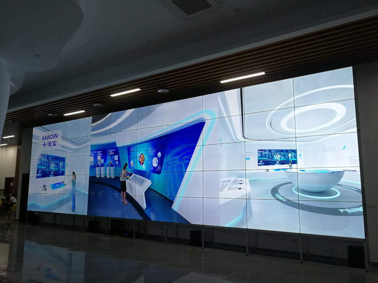 海南三亚展示展览厅55寸液晶拼接屏案例图片