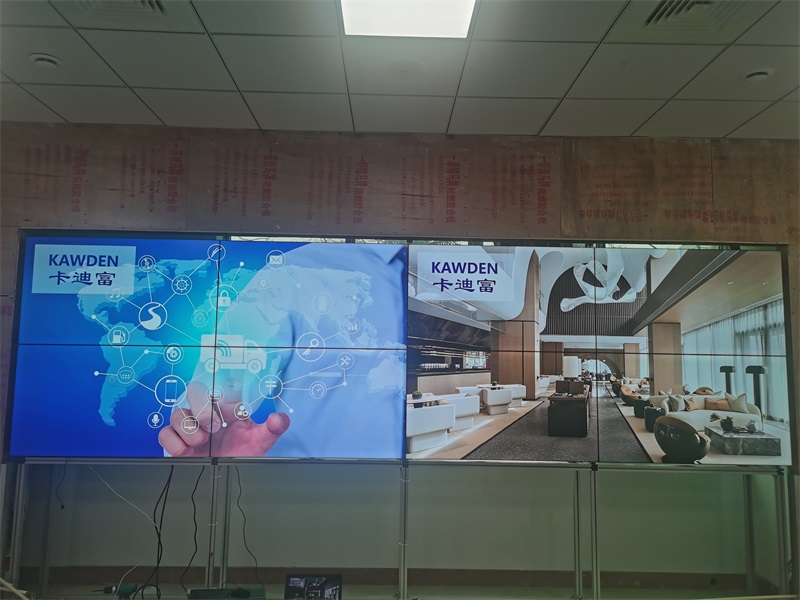 柳州落地支架安装2X4 55寸液晶拼接屏案例图片3