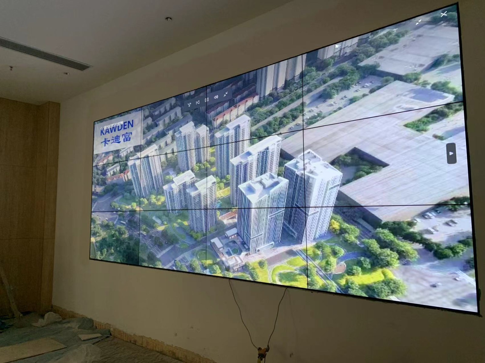 山西省临汾市某酒店55寸3.5MM3X4液晶拼接屏展示