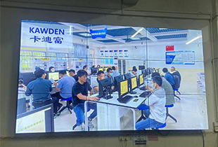 珠海市理工职业技术学校55寸3.5mm3x3拼接屏安装完成。