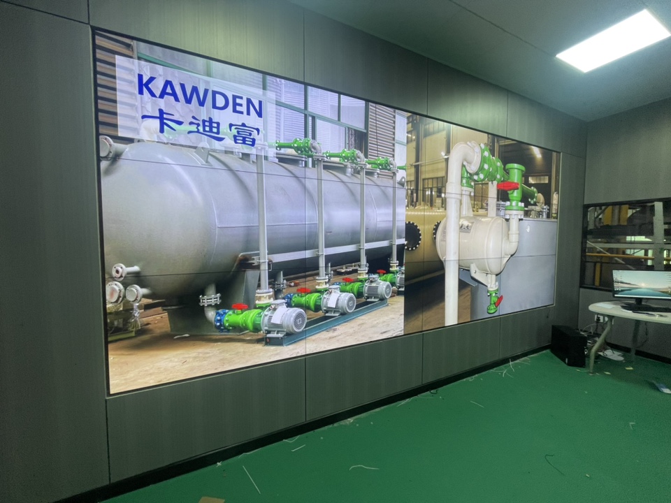 55寸0.88mm3x4液晶拼接屏专业液压支架安装