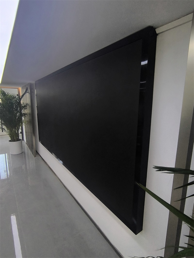 北京捷豹4S店室内展厅P1.86LED显示屏大屏（侧面）