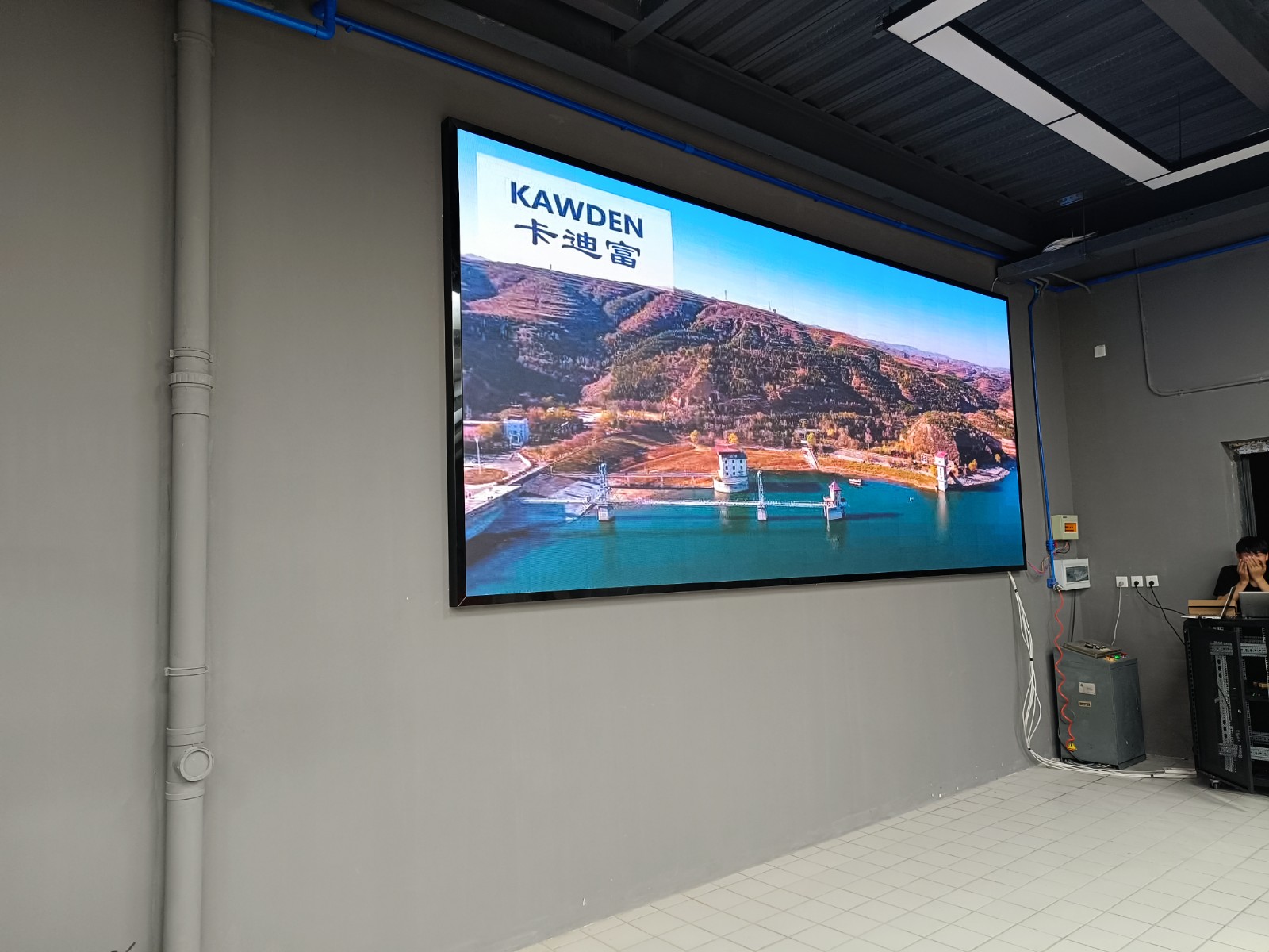 P1.86led显示屏监控展示