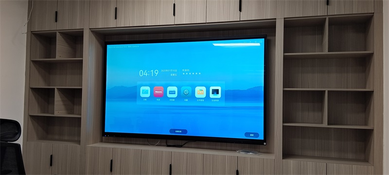 高效智能广告一体机