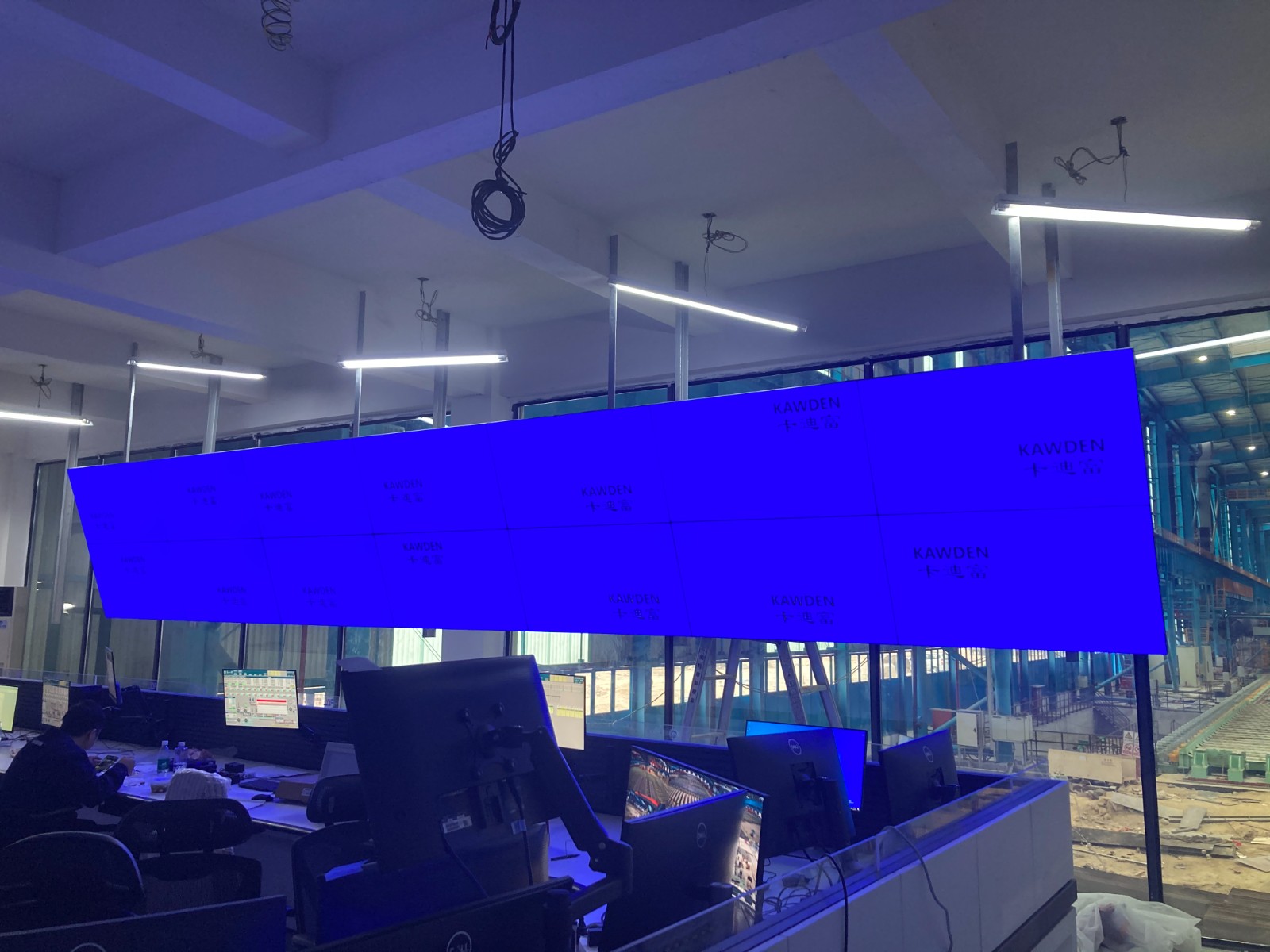 55寸3.5MM2X7拼缝液晶拼接屏