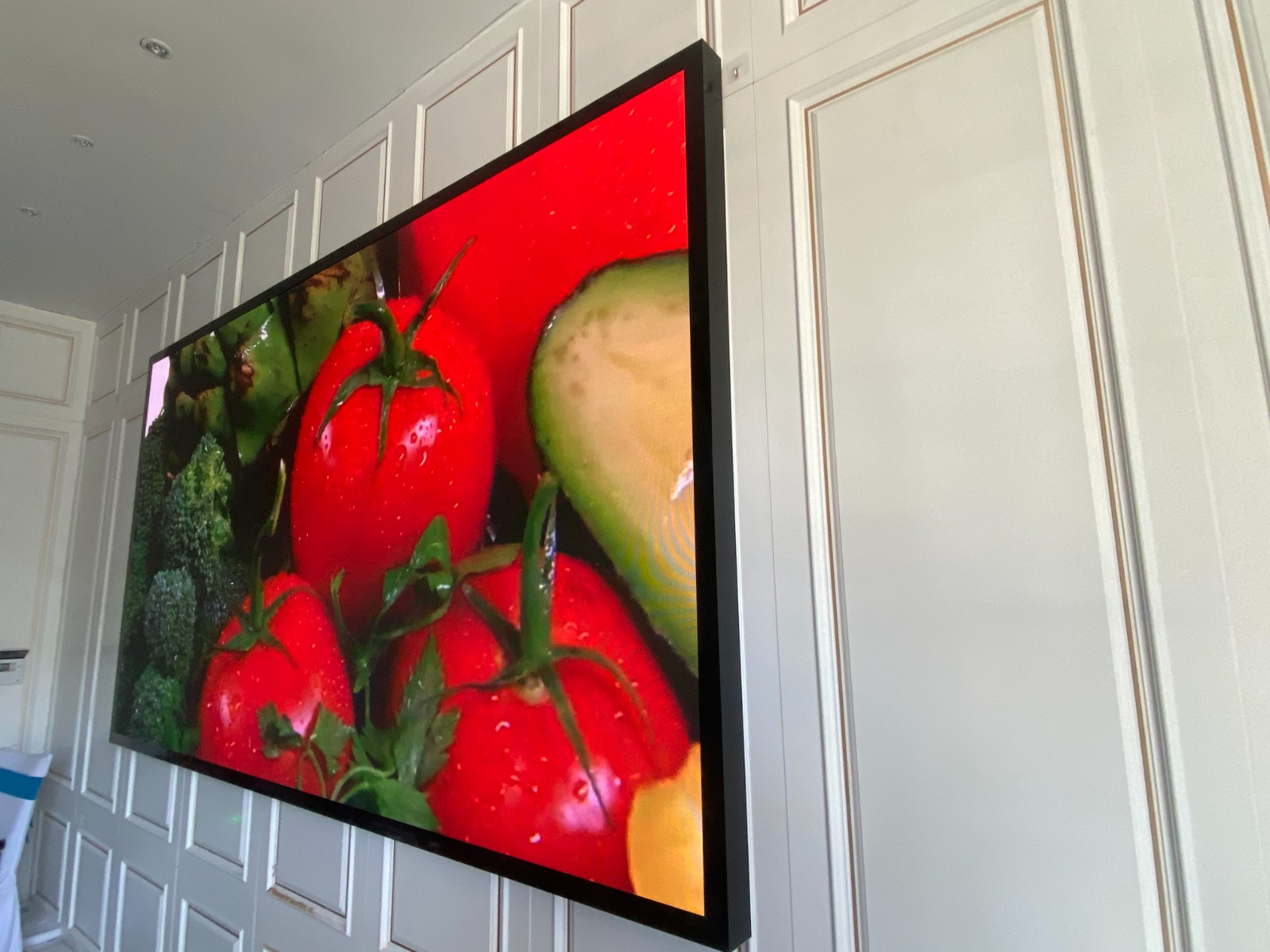 P1.86led显示屏小间距无缝高清