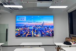 55寸1.7mm超窄边液晶拼接屏大屏：深圳宝安美容培训中心如何打造沉浸式展示新体验？