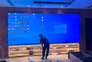 东莞装修公司项目P1.86室内（4.48x1.92平方）led显示屏客户