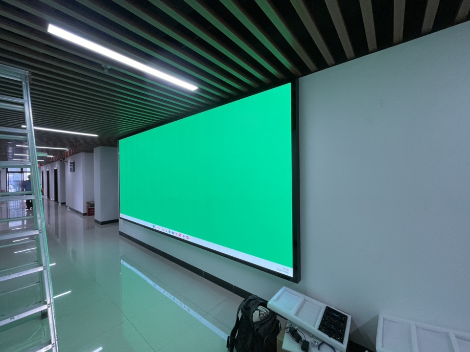 高清高刷P2led显示屏