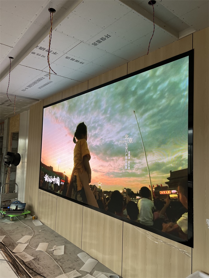 卡迪富P1.53全彩屏：以科技之光点亮孝感中骏建设新标杆