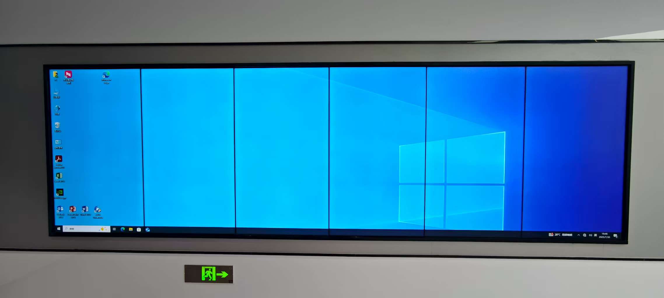 北京华龛展厅拼接屏