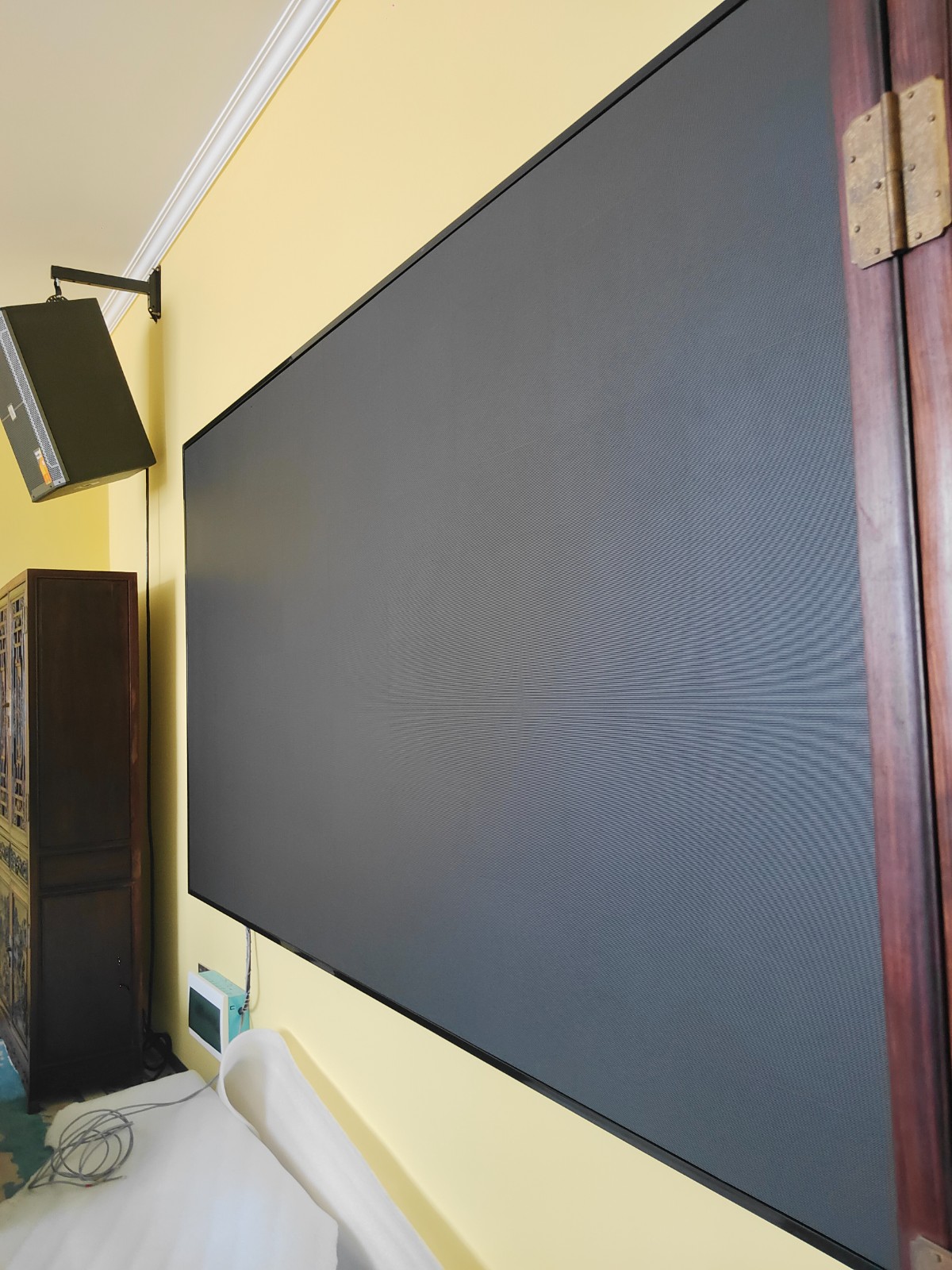 公司会议室升级安装led显示屏