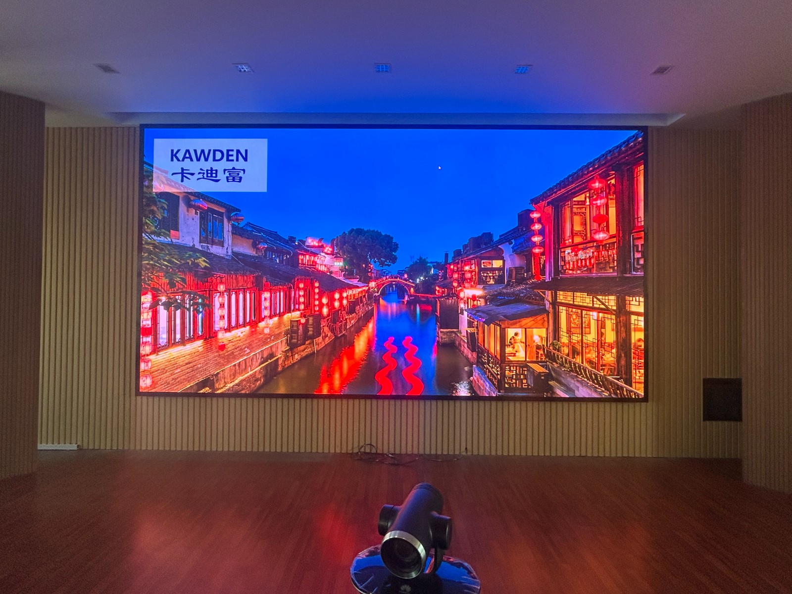 室内全彩led显示屏COBP1.53