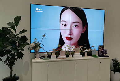 卡迪富液晶拼接屏：保利广场新氧门店的视觉革新典范