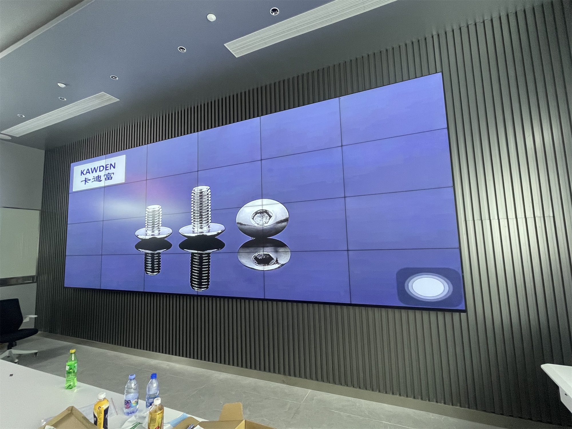 6x4液晶拼接屏 24台+中控系统一套