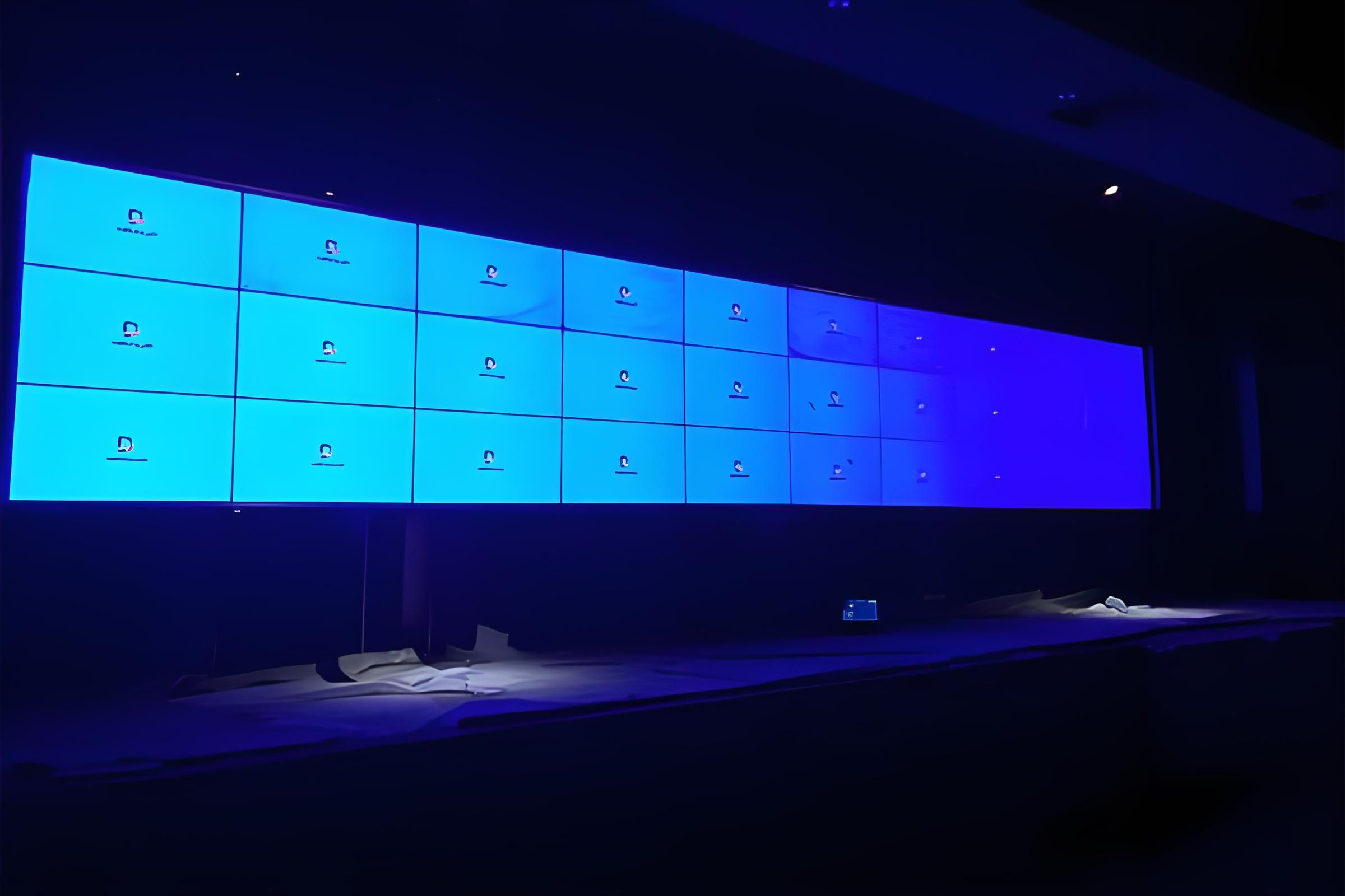 三亚珠宝城液晶拼接屏展示图片